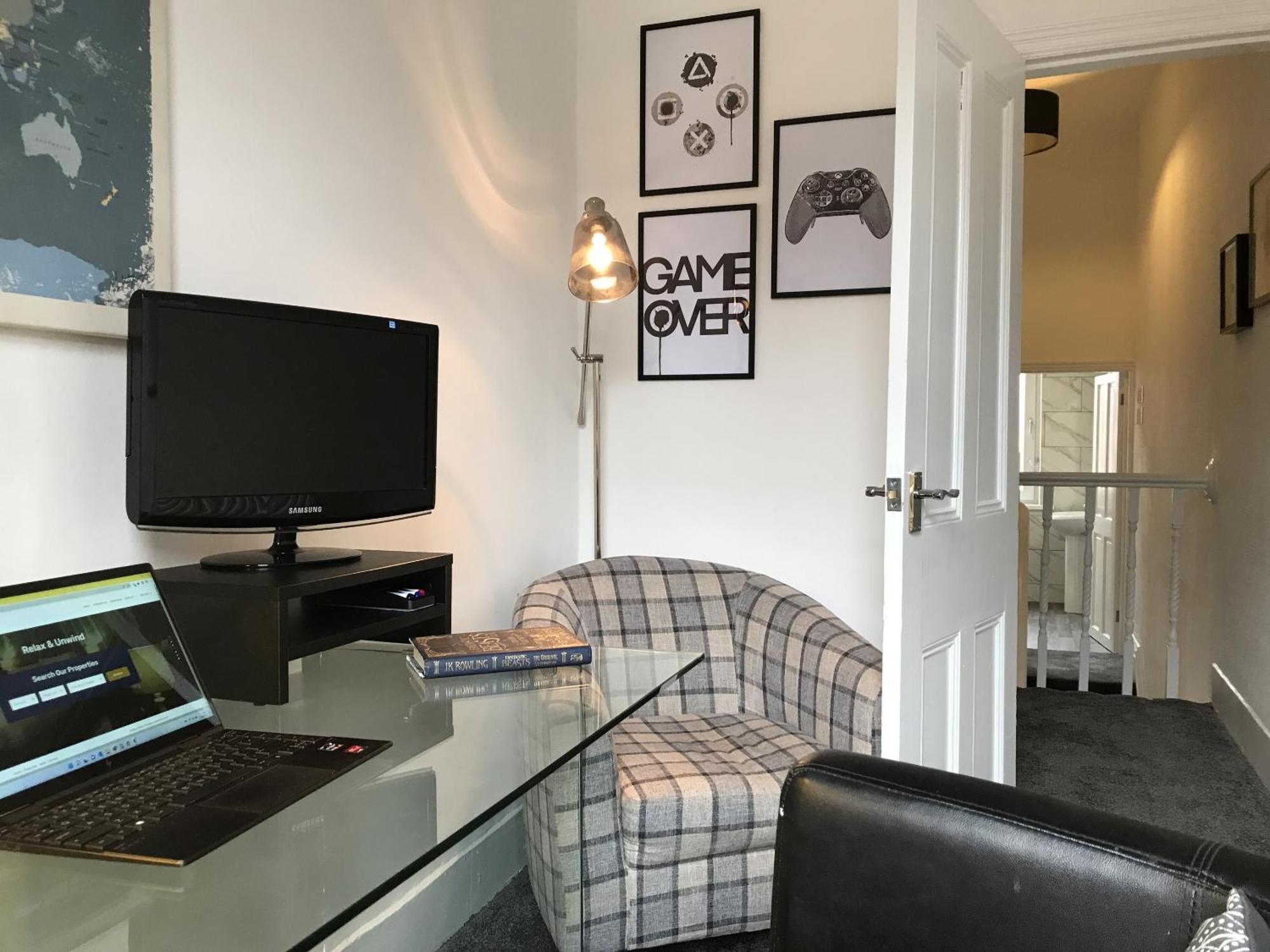 Bright Spacious 3-Bed With Office & Patio, Preston Preston  Dış mekan fotoğraf
